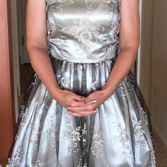 Vintage - look Cocktail Party / Prom / Homecoming Dress - Picture 8 of 9